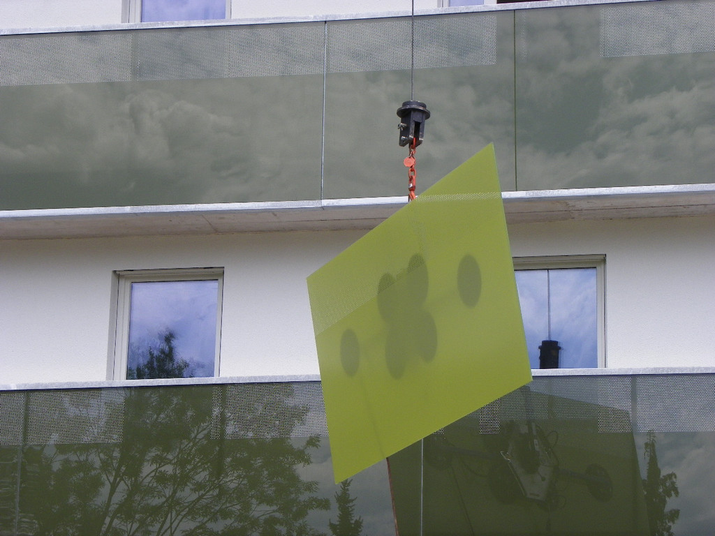 115_4692_JPG-1348436719