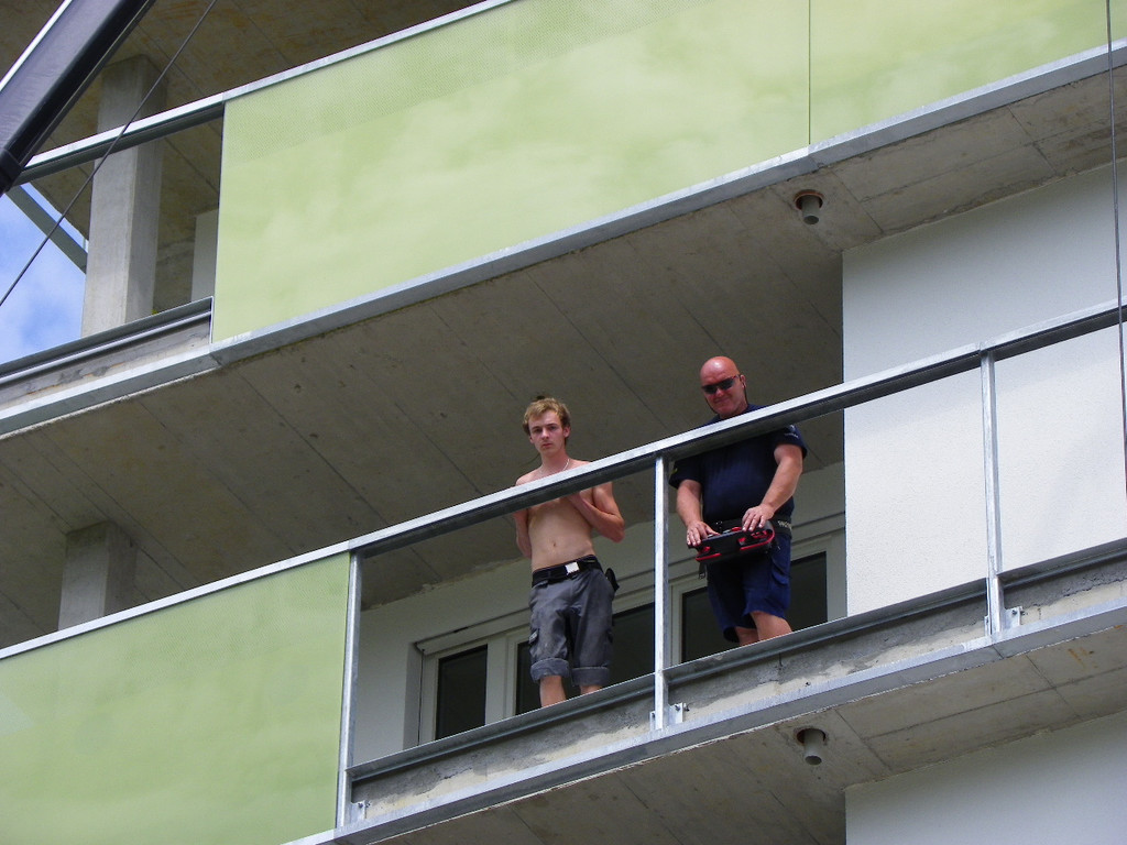 115_4694_JPG-1348436734