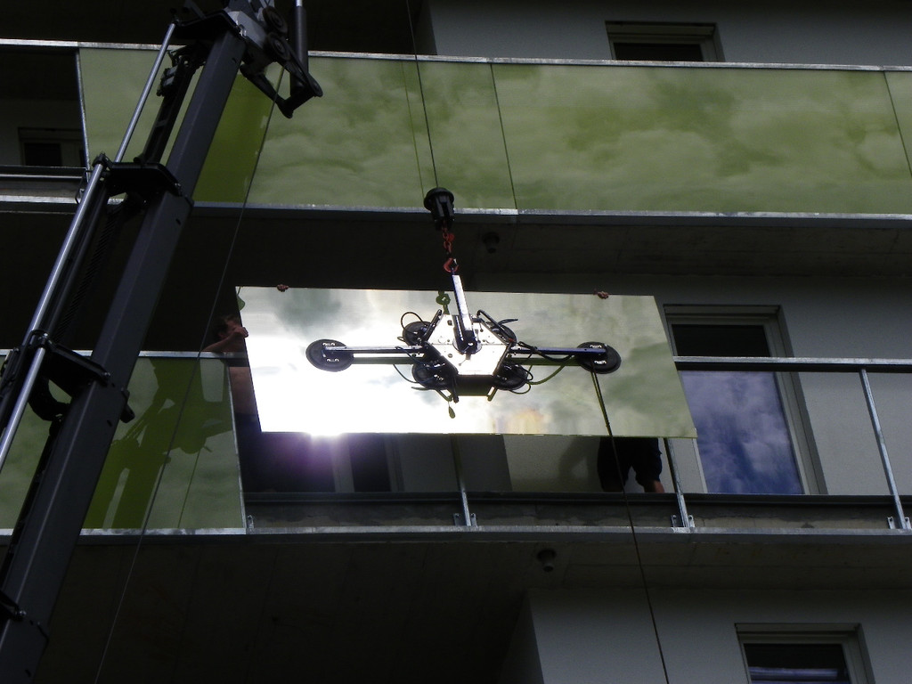 115_4699_JPG-1348436754