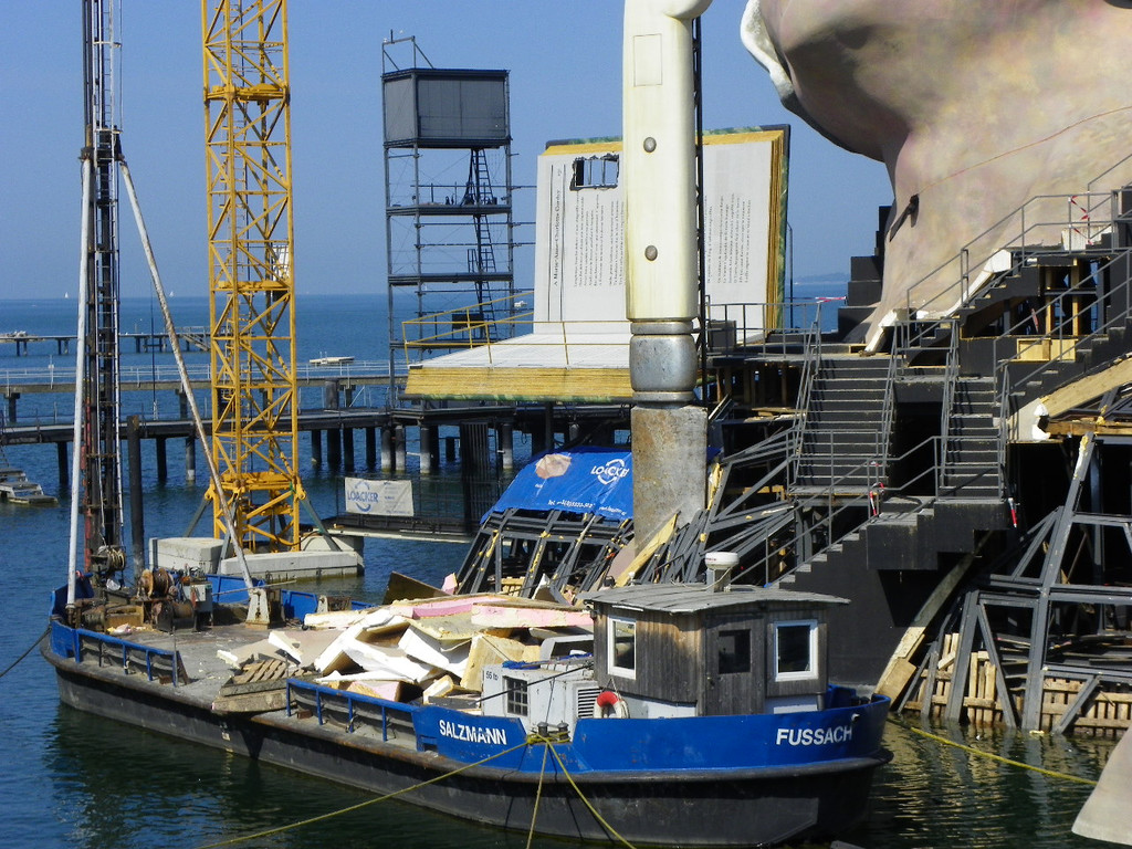 116_1690_JPG-1348437069