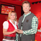 Madame Tussauds Wien: Promis tragen zur Wiener Wiesn Trachten