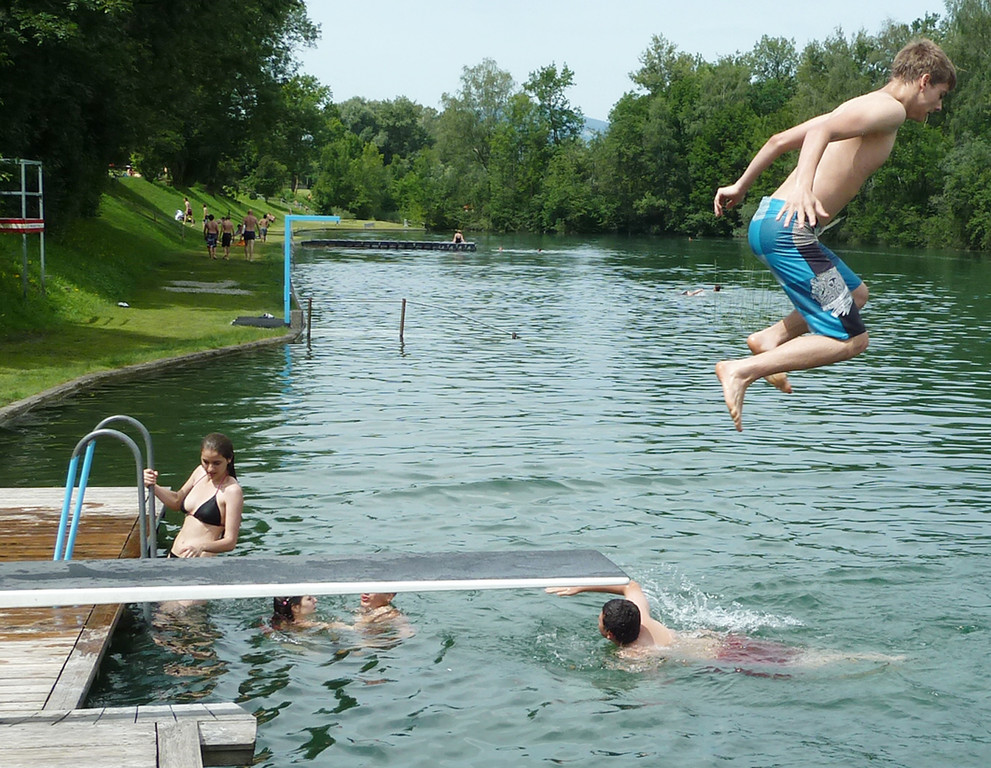 Bad3d_jpg-1348566375