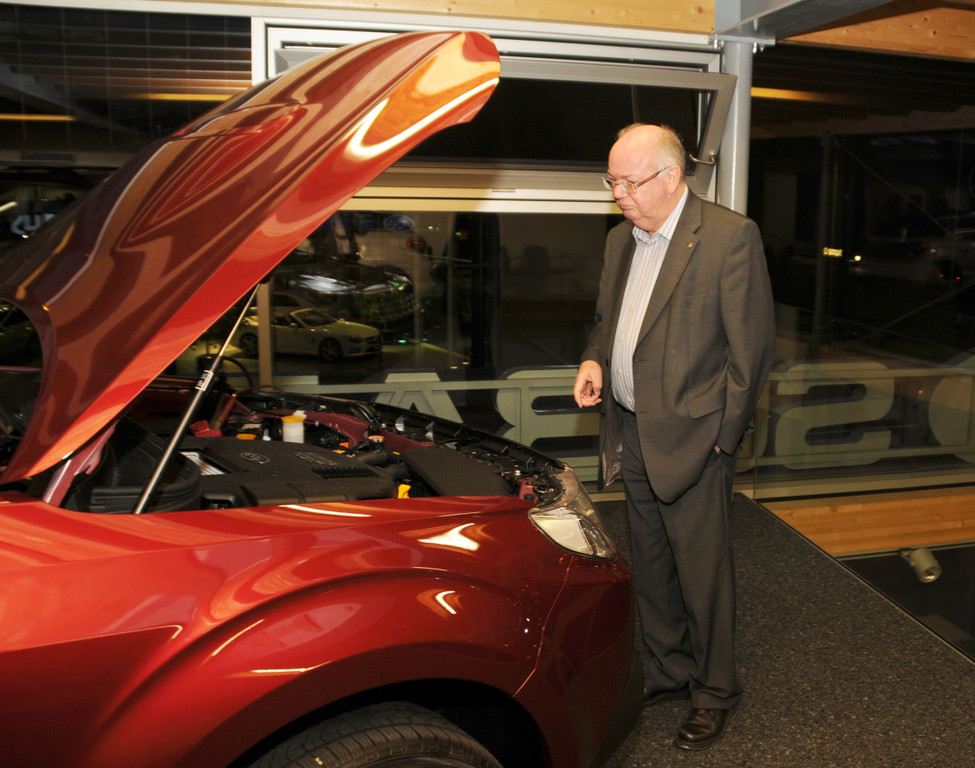 Blum-Er__ffnung 21-09-2012 13_jpg-1348592384