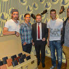 Rapid Fu__ballspieler mit Oliver Wieser GF SK in der Mitte.jpg