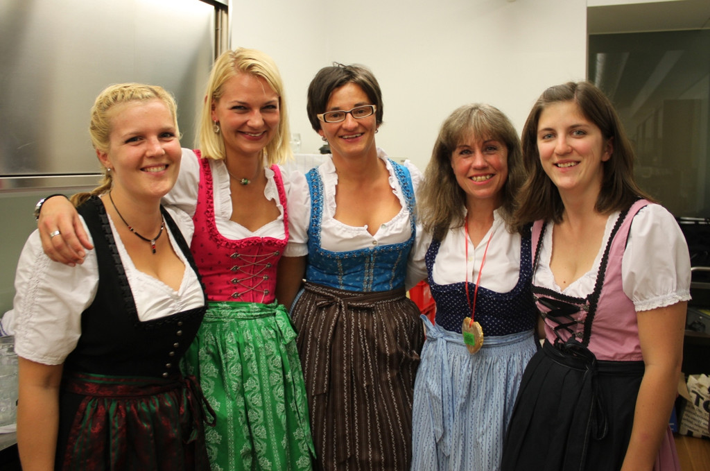 Oktoberfest Bierblosn 2011 _12__jpg-1348743660