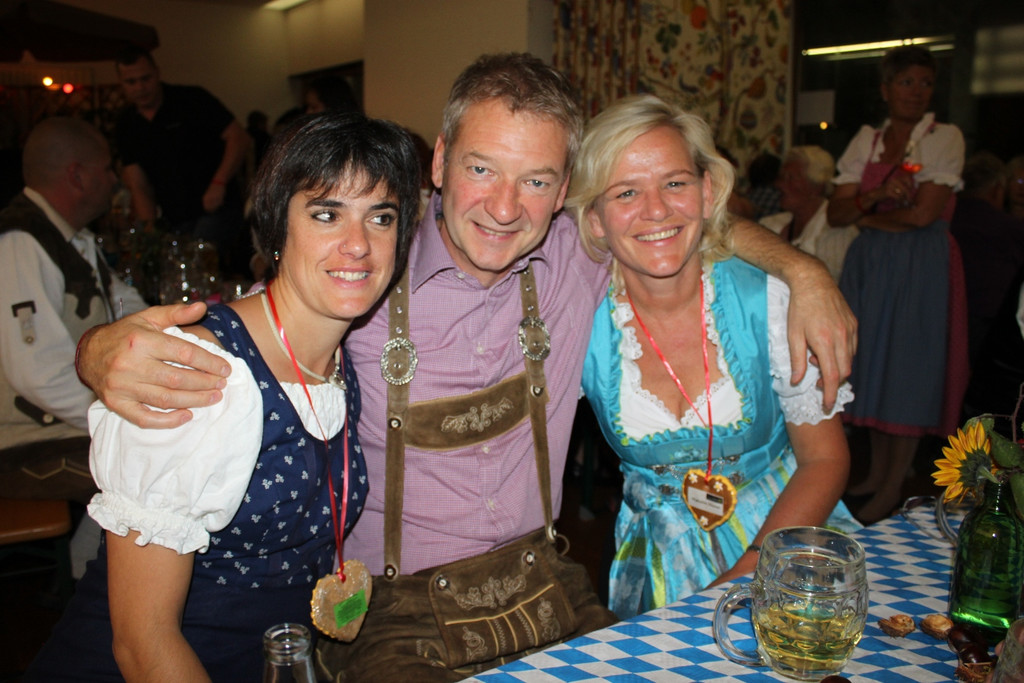 Oktoberfest Bierblosn 2011 _18__jpg-1348743694