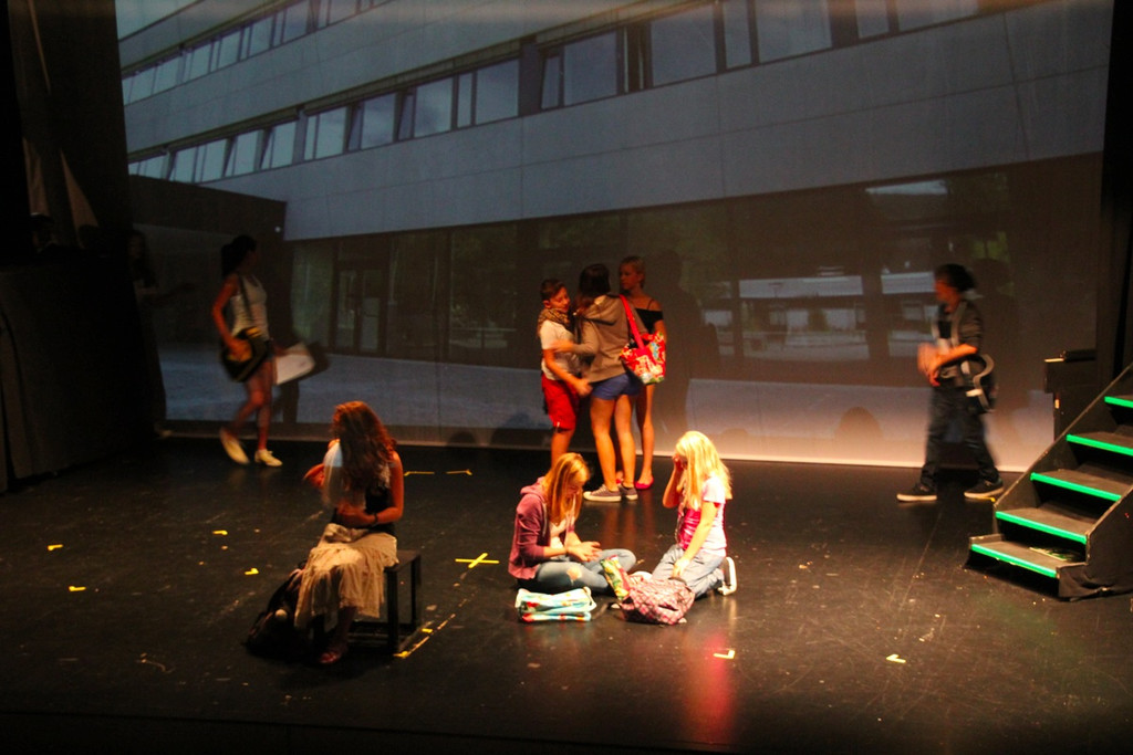 BK_Englischmusical_NoExit 3_jpg-1348774391
