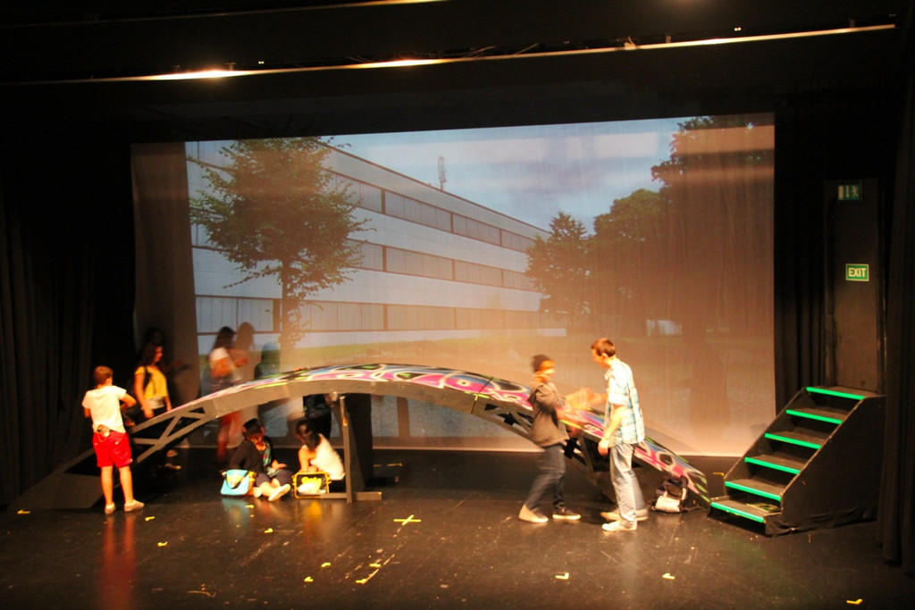 BK_Englischmusical_NoExit 14_jpg-1348774450