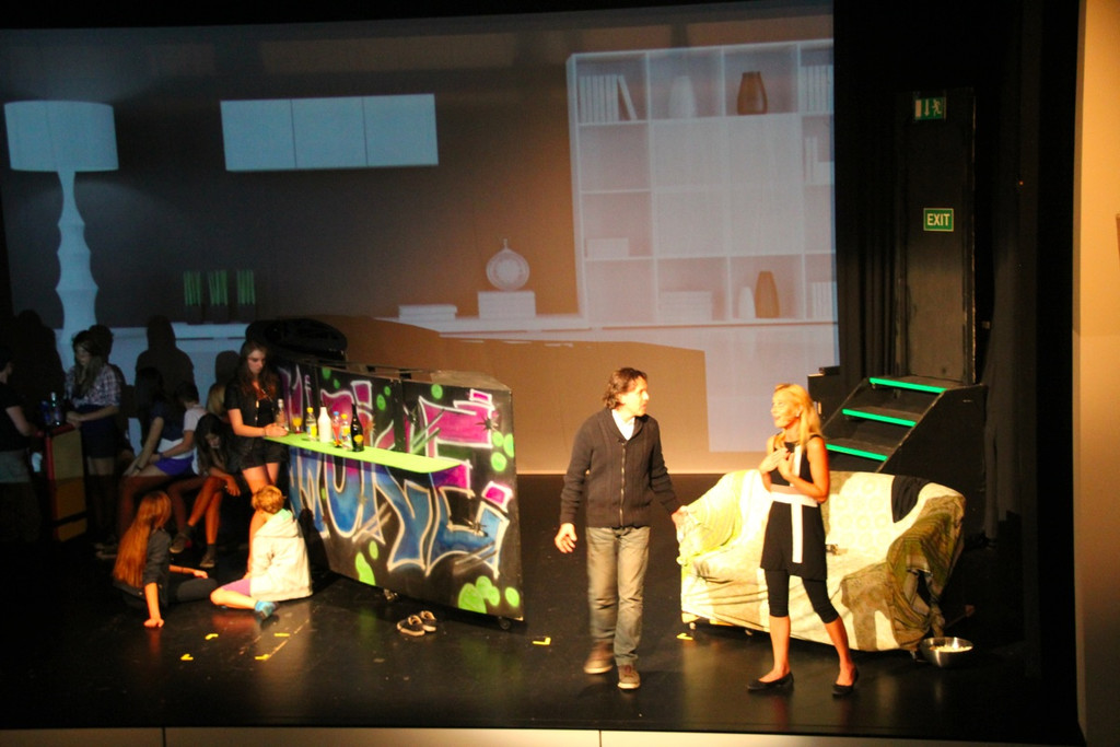 BK_Englischmusical_NoExit 20_jpg-1348774480