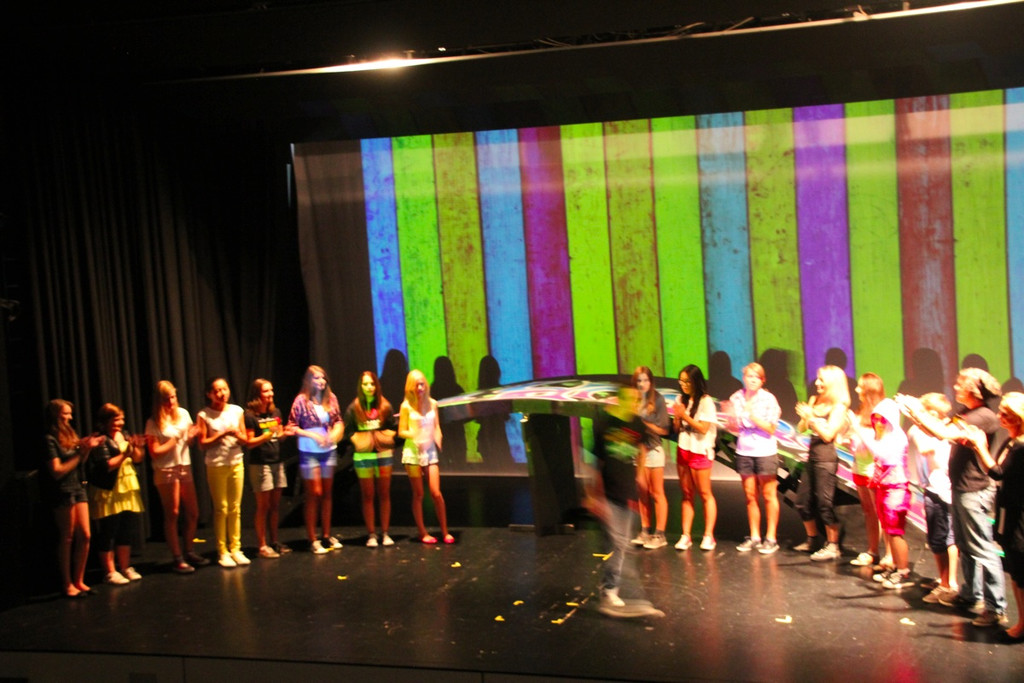 BK_Englischmusical_NoExit 28_jpg-1348774522