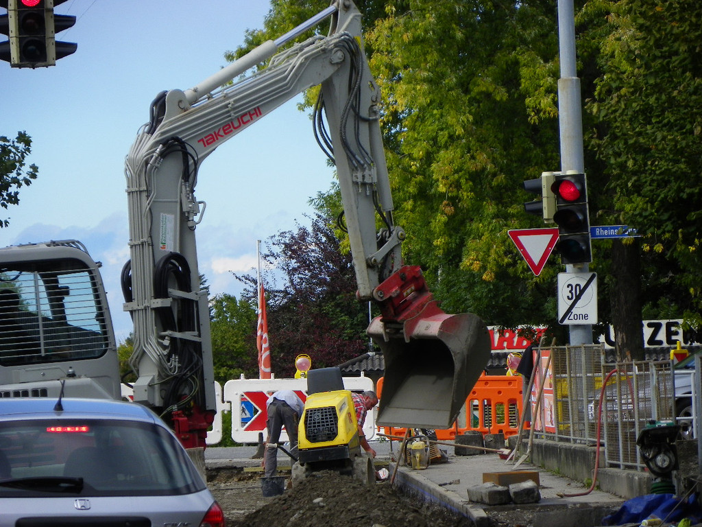 116_2909_JPG-1348780540