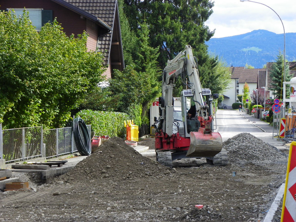 116_2930_JPG-1348780546