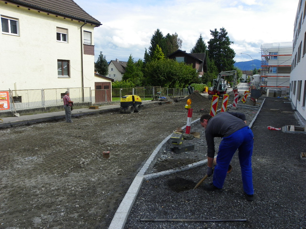 116_2928_JPG-1348780918