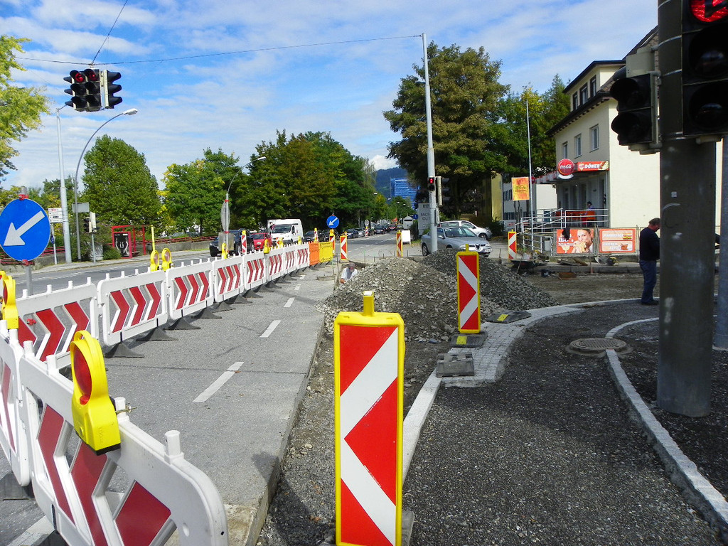 116_2924_JPG-1348780892