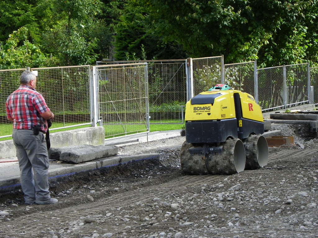 116_2931_JPG-1348780924