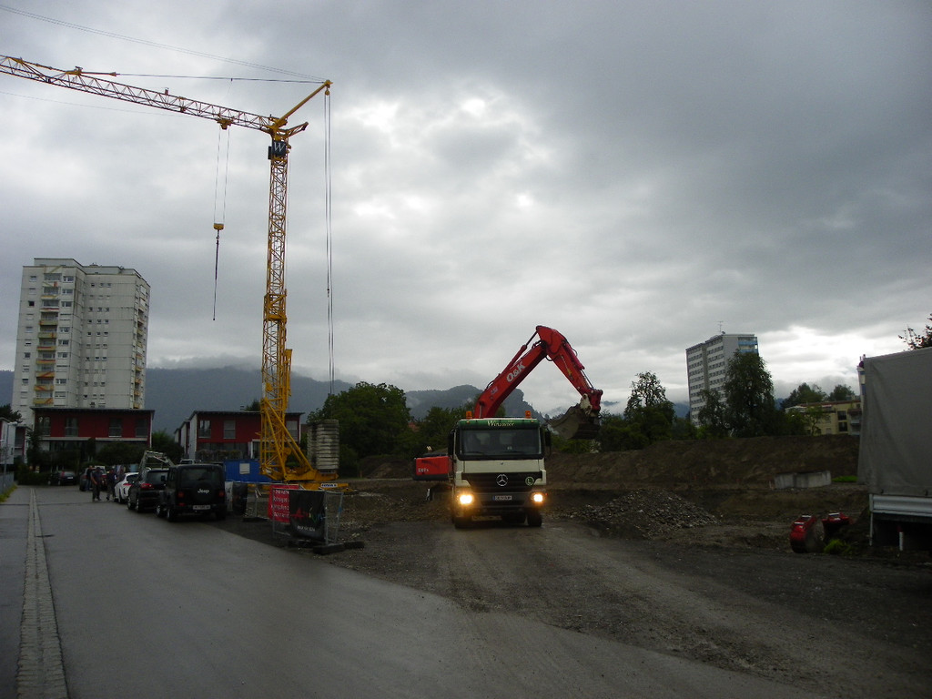 116_2635_JPG-1348782304