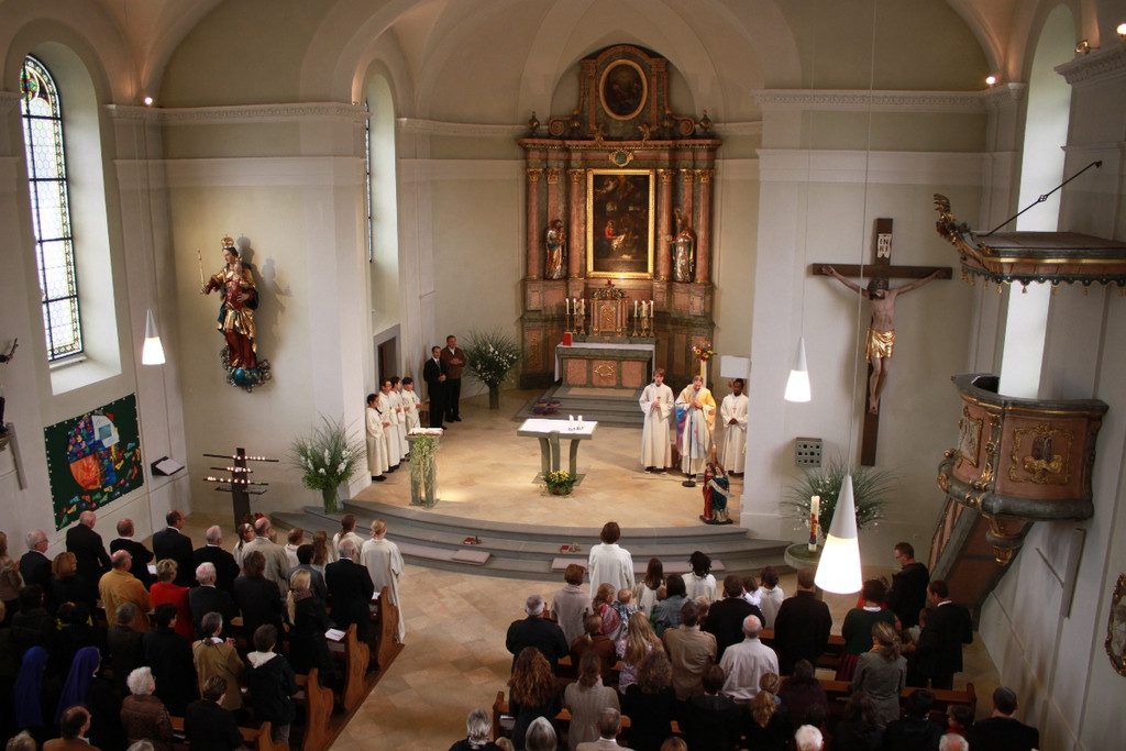 Kirchenrenovierung Abschluss 2012 _1__jpg-1349022467