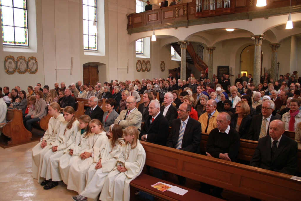 Kirchenrenovierung Abschluss 2012 _8__jpg-1349022499