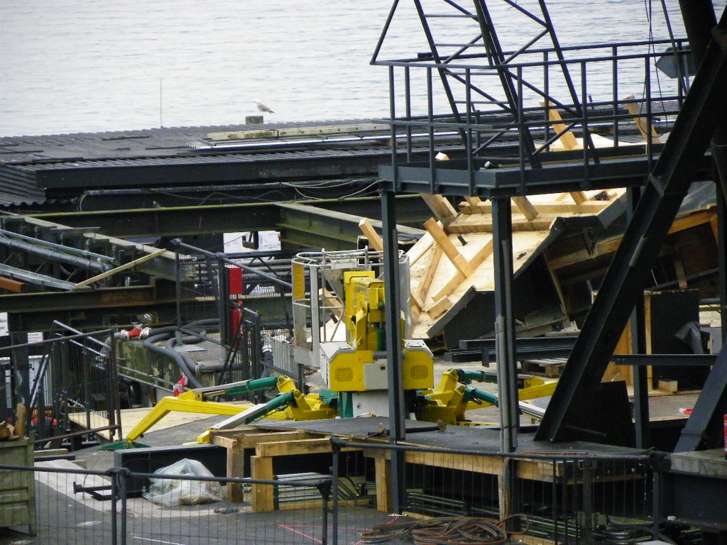 116_2511_JPG-1349045708