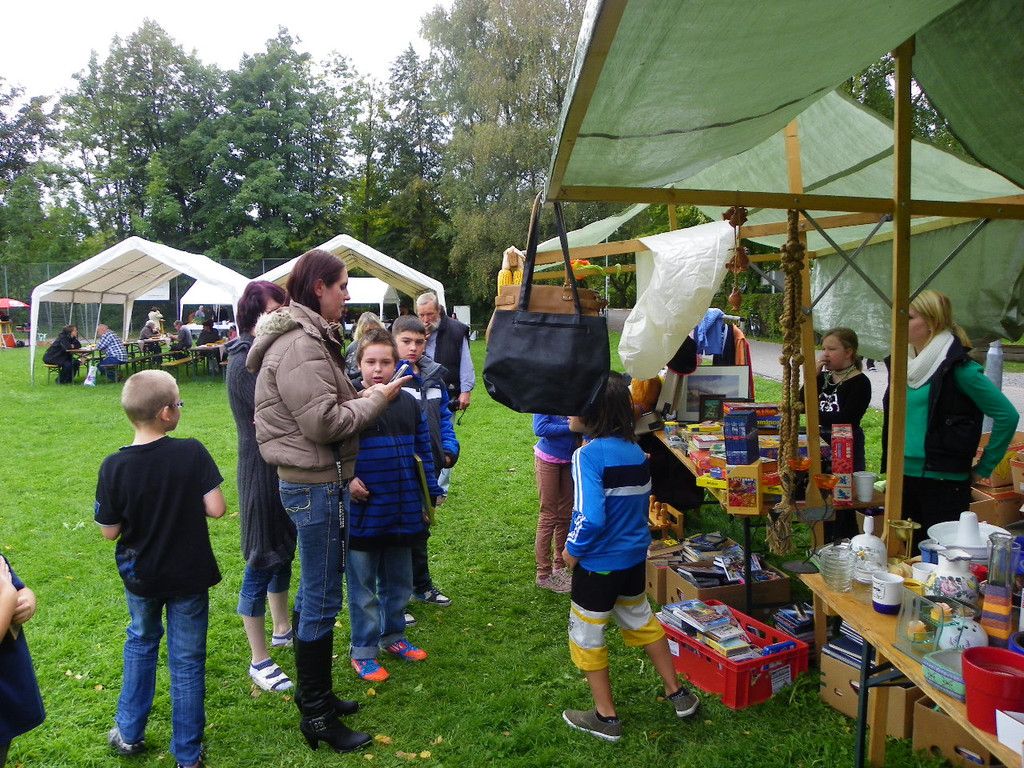 116_3755_JPG-1349048739