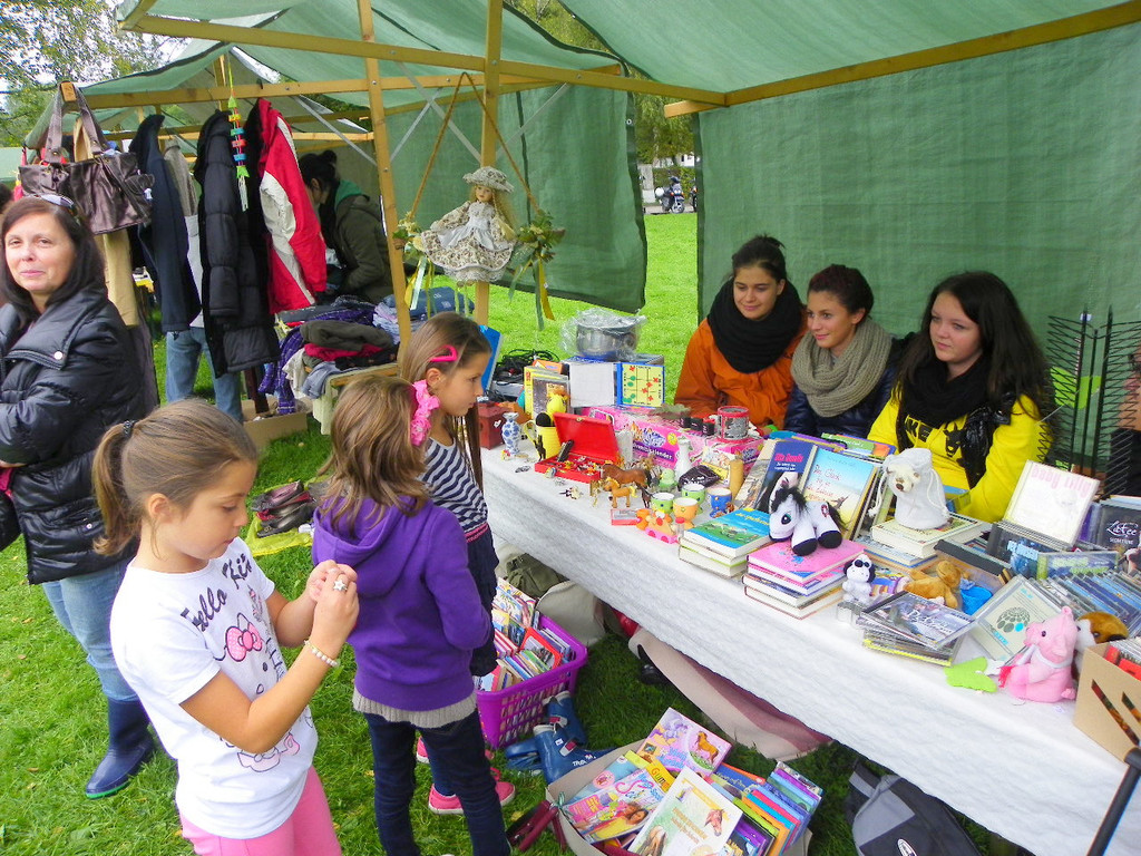 116_3776_JPG-1349048804