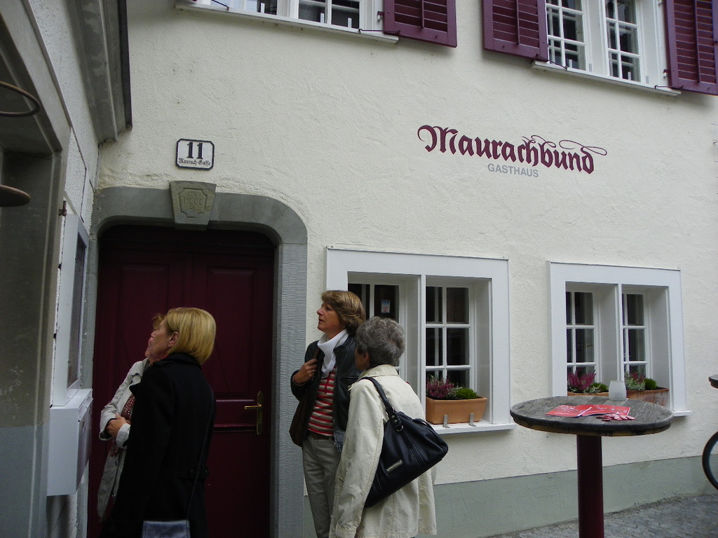 116_3512_JPG-1349126936