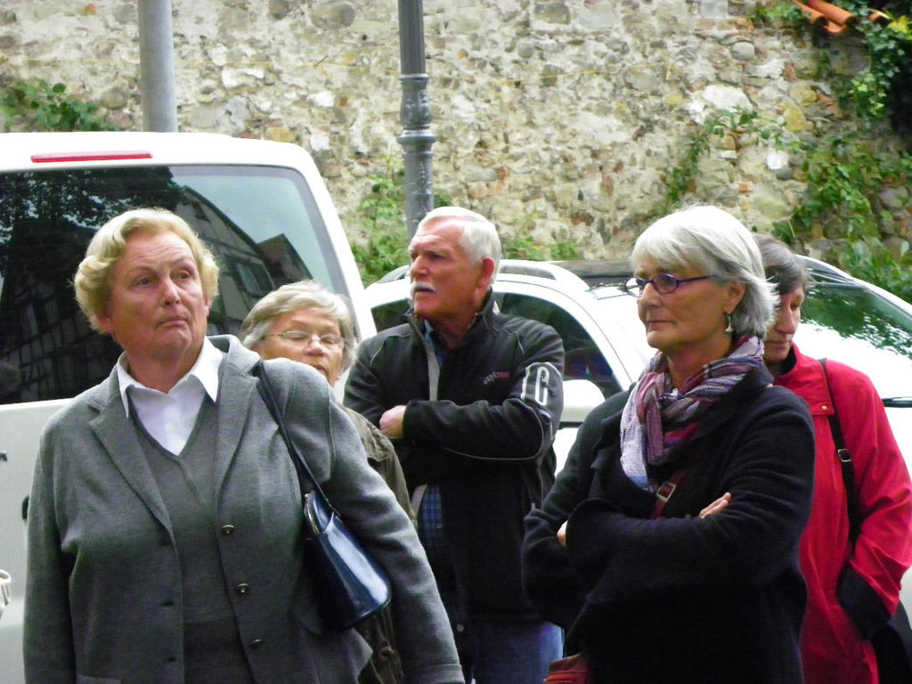 116_3289_JPG-1349128274