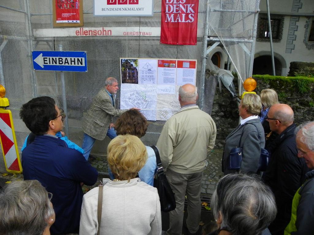 116_3292_JPG-1349128287