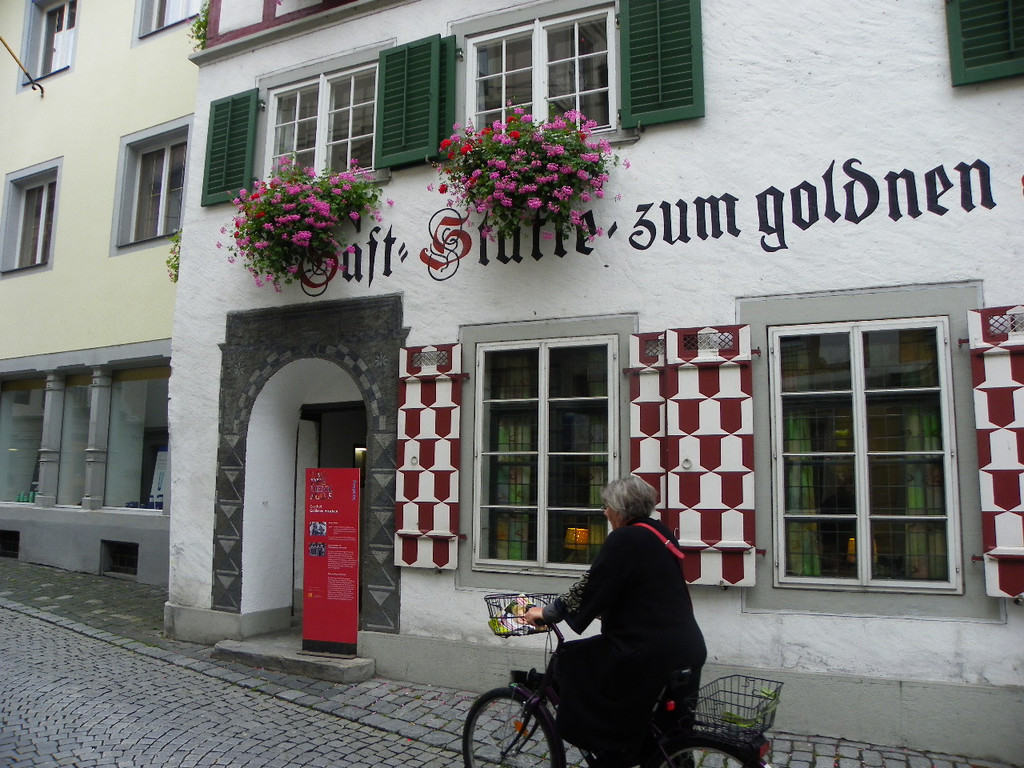 116_3517_JPG-1349131394