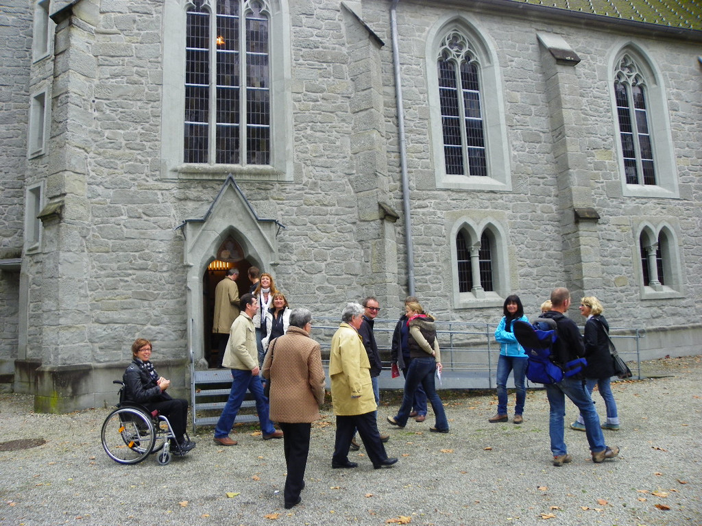 116_3588_JPG-1349135415