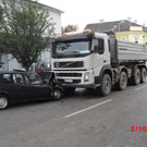 Frontalzusammenstoß mit LKW in Teesdorf