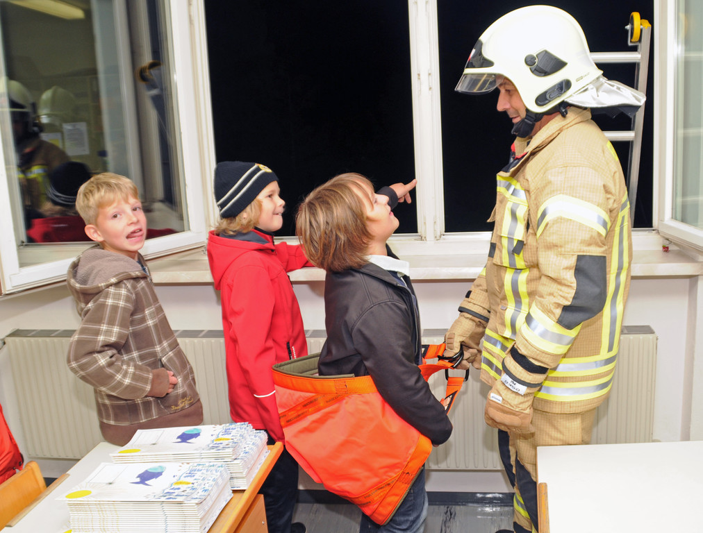 Feuerwehr H__chst 01-10-2012 68_jpg-1349194311