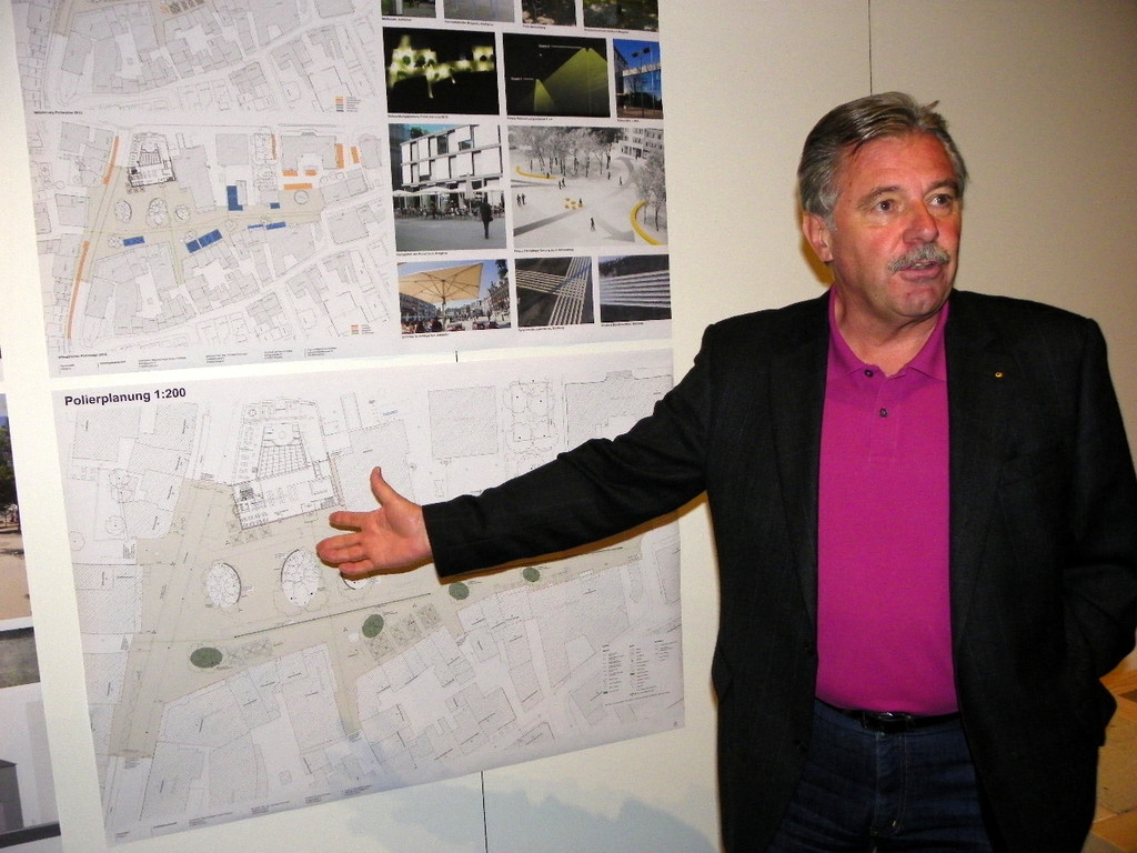 116_4147_JPG-1349301585