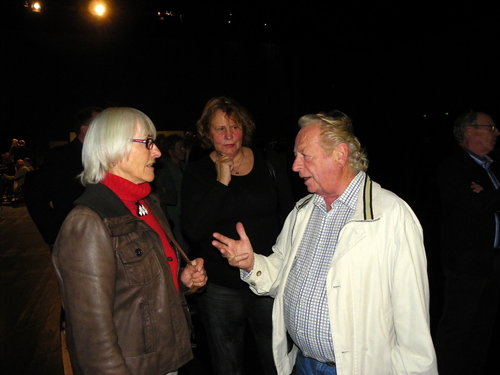 116_4146_JPG-1349301579