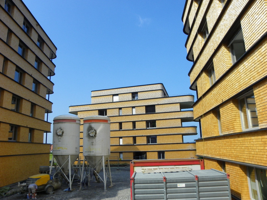 115_6679_JPG-1349305749