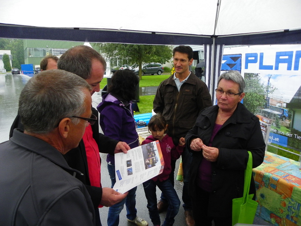 116_3134_JPG-1349307772