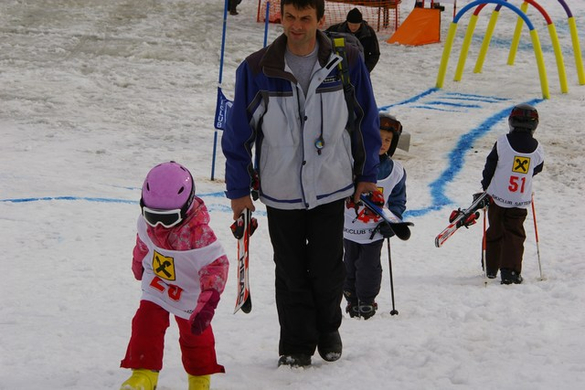 mini-bea_Kinderskirennen 010.jpg