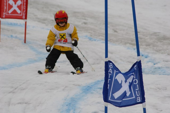 mini-bea_Kinderskirennen 042.jpg