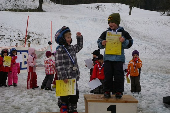 mini-bea_Kinderskirennen 092.jpg