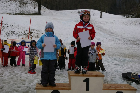 mini-bea_Kinderskirennen 094.jpg
