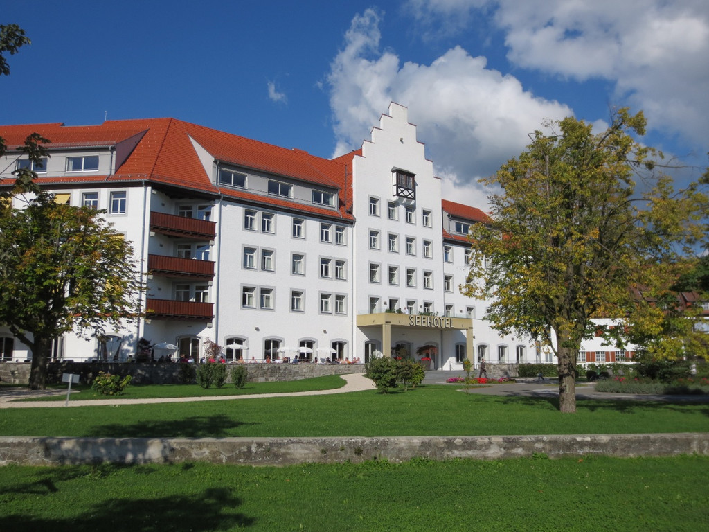 Seehotel Ansichten Sp__tsommer 2012 _1__jpg-1349434548