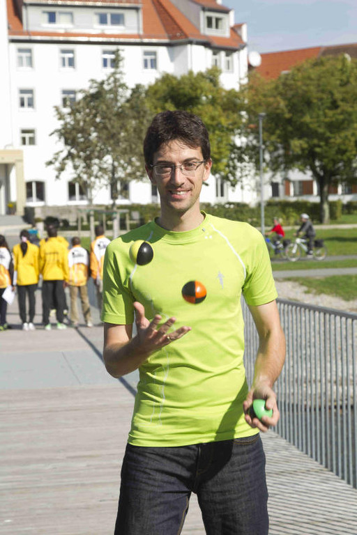 file66x5tn72uzbop3gq1t5_jpg-1349443886