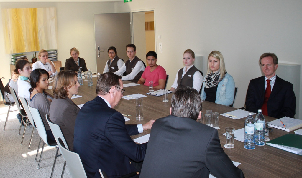 Seehotel Am Kaiserstrand Lehrlinge 2012 _3__jpg-1349446472