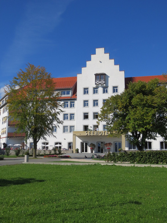 Seehotel Ansichten Sp__tsommer 2012 _6__jpg-1349446537