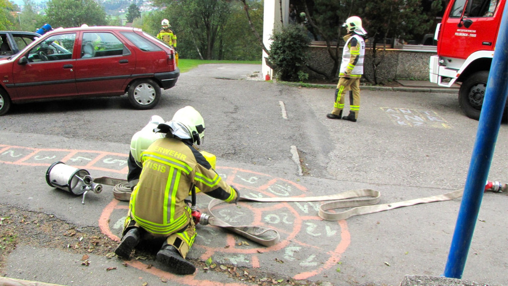 KOE_Feuerwehr__bung Tisis 34_jpg-1349552747
