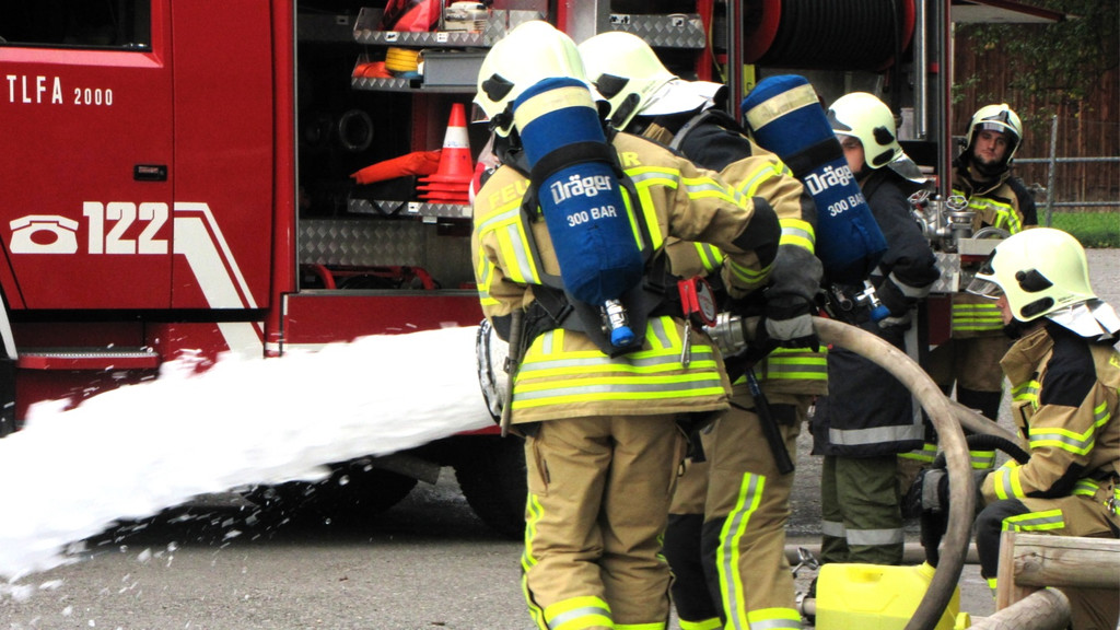 KOE_Feuerwehr__bung Tisis 41_jpg-1349552805