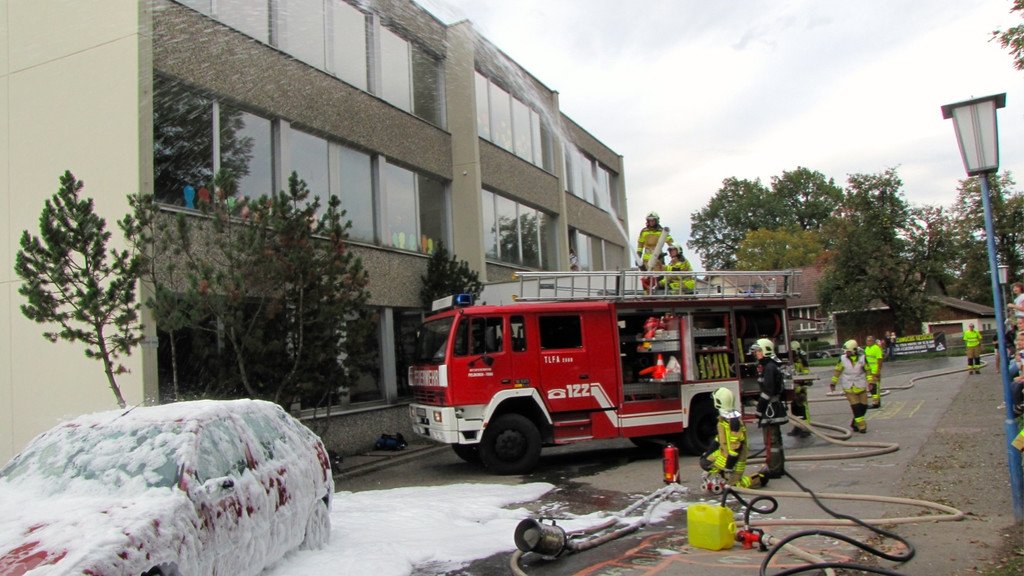KOE_Feuerwehr__bung Tisis 51_jpg-1349552885