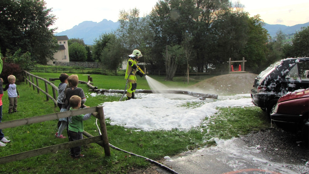 KOE_Feuerwehr__bung Tisis 74_jpg-1349553096