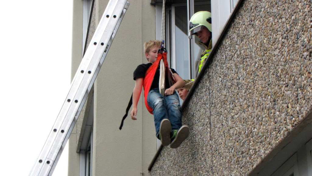 KOE_Feuerwehr__bung Tisis 79_jpg-1349553139