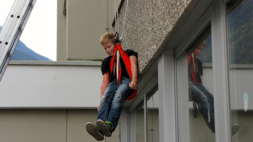 KOE_Feuerwehr__bung Tisis 80_jpg-1349553145